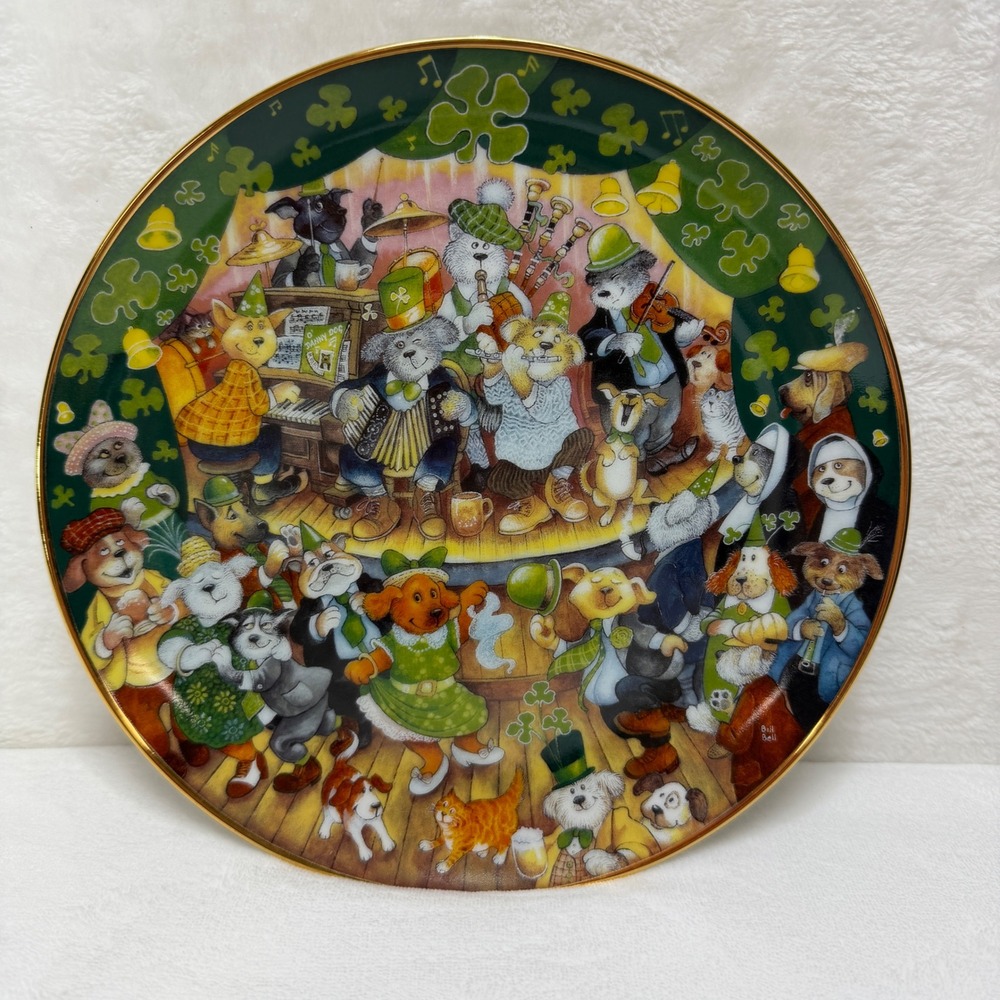 St Patricks Day Dogs Collector‎ Plate 8 Inch Gold Rim Irish Shamrock Whimsical